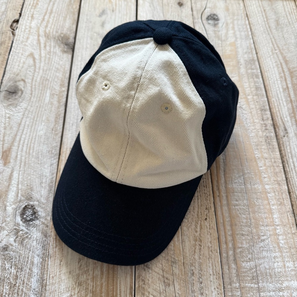 FREE W/ ITEM EQUAL/MORE VALUE Brandy Melville Cotton Navy & White Baseball Cap